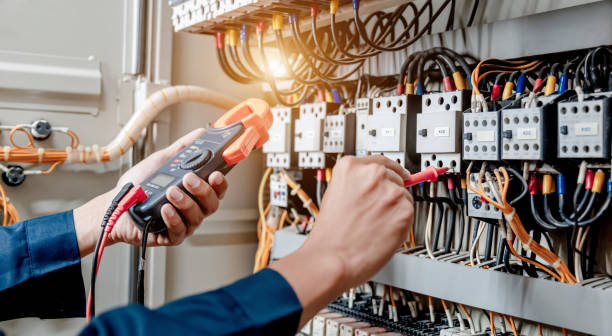 Best Local Electrician Companies  in Gifford, FL